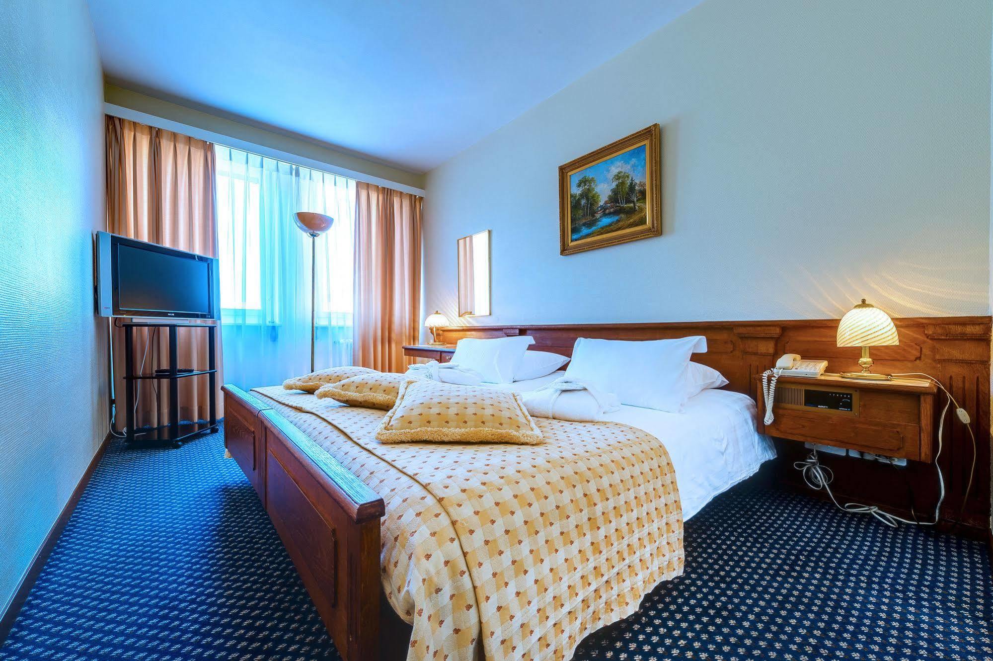 Hotel Century Geneve Exteriör bild